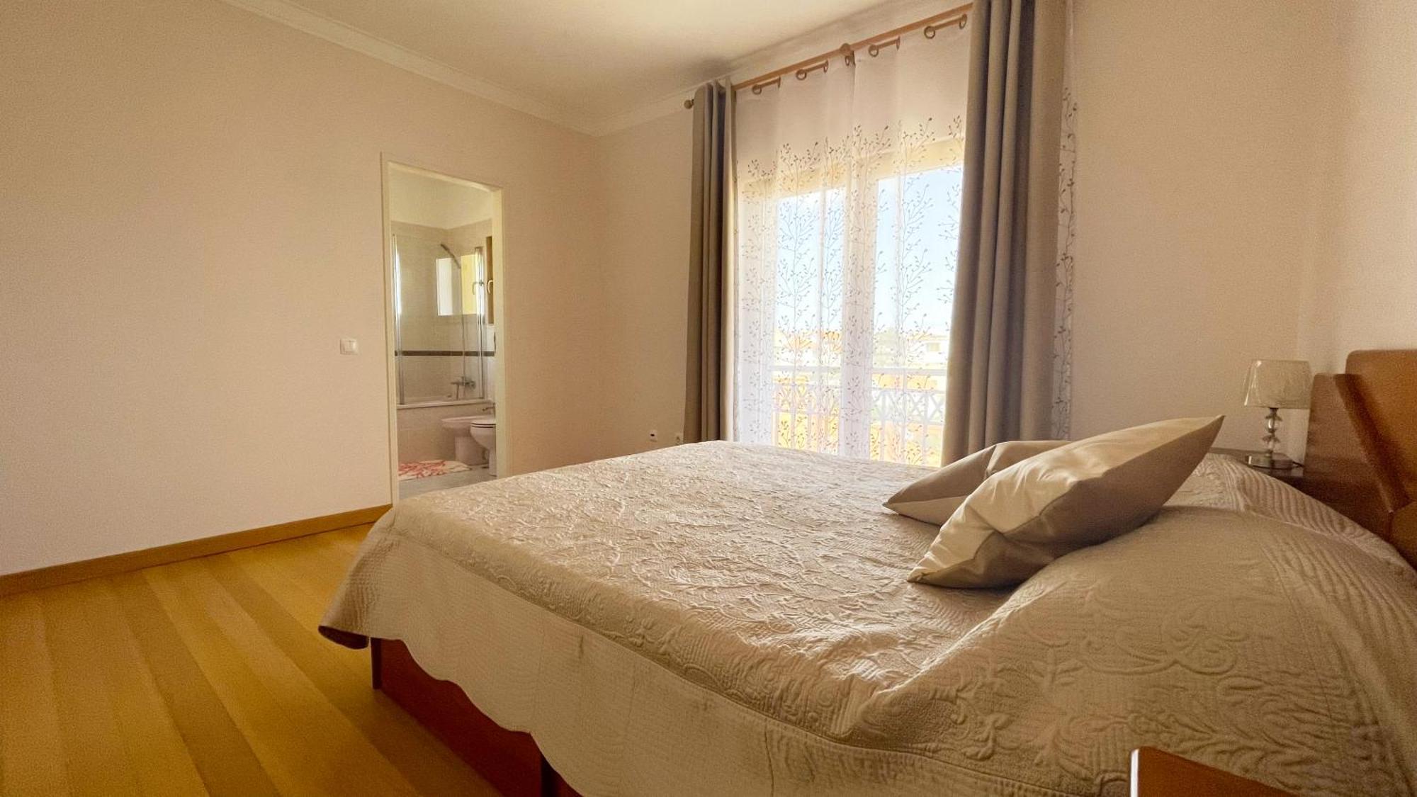 Lolik Villa Sobreda Extérieur photo